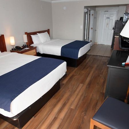 Aqua Beach Inn Myrtle Beach Bagian luar foto