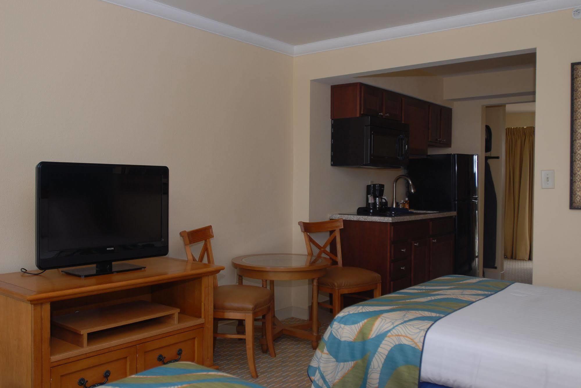 Aqua Beach Inn Myrtle Beach Bagian luar foto